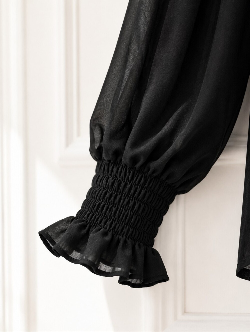 Magaschoni | Black Blouse | Size 2X Lightweight Dressy Top | Elegant Career - Picture 5 of 10